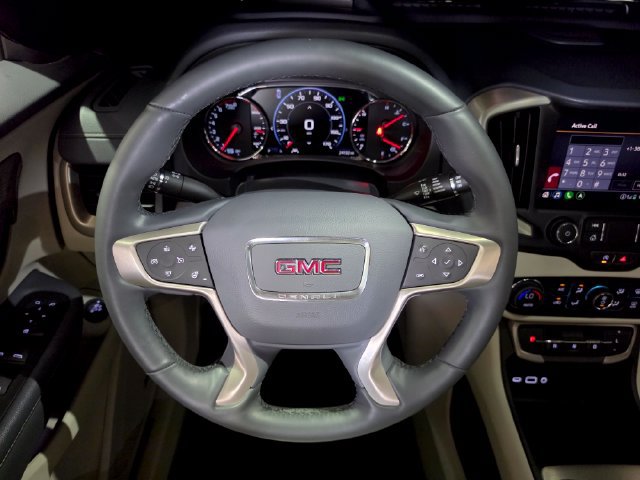 Used 2024 GMC Terrain Denali w/ Denali Premium Package AWD/4WD image 32