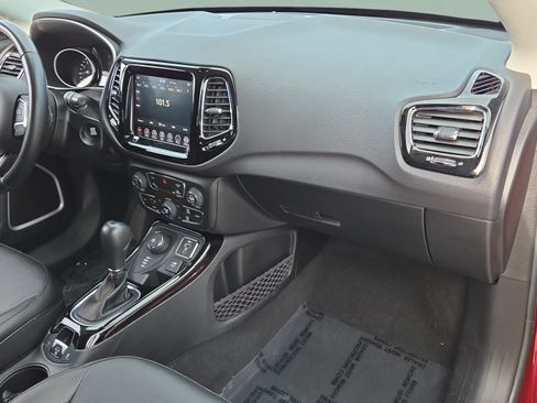 Used 2021 Jeep Compass Limited AWD/4WD image 16