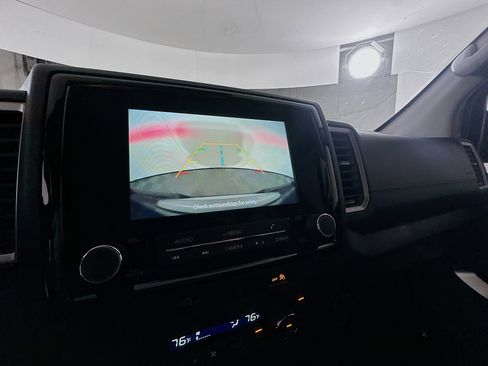 Used 2024 Nissan Frontier SL w/ Technology Package image 22