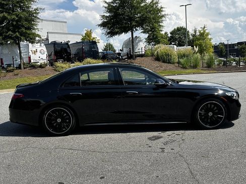 Certified 2025 Mercedes-Benz S 580 4MATIC Sedan image 9