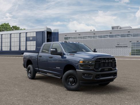 New 2026 RAM 2500 Tradesman AWD/4WD image 3