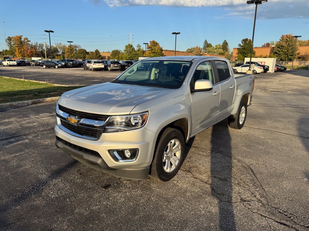 Used 2020 Chevrolet Colorado LT w/ LT Convenience Package AWD/4WD image 3