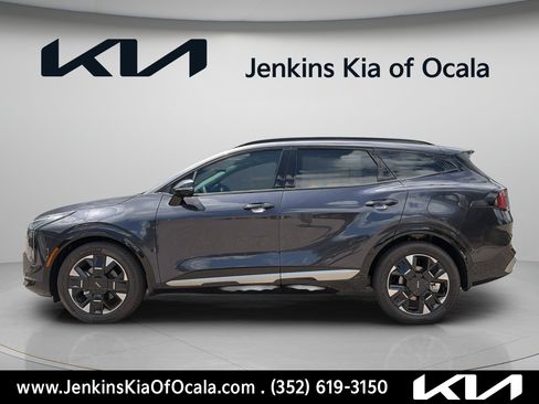New 2026 Kia Sportage SX FWD image 6