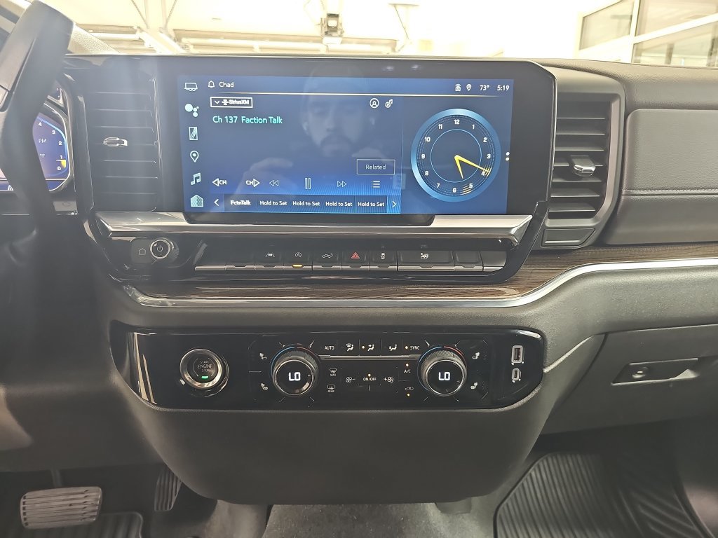 Used 2024 Chevrolet Silverado 1500 LT AWD/4WD image 25