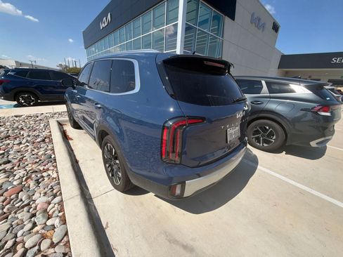 Certified 2024 Kia Telluride SX Prestige AWD/4WD image 4