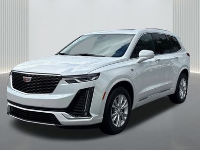 New 2025 Cadillac XT6 Luxury