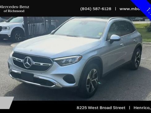 Used 2025 Mercedes-Benz GLC 350e 4MATIC image 6