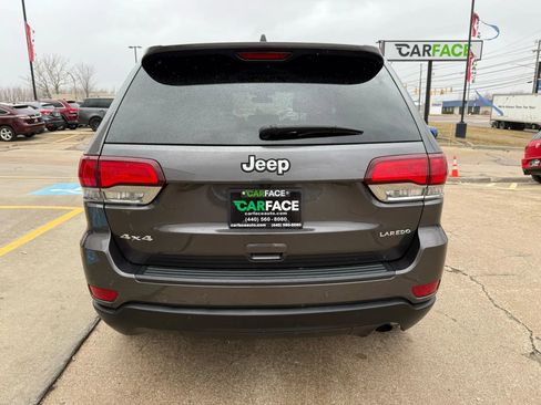 Used 2021 Jeep Grand Cherokee Laredo X image 10