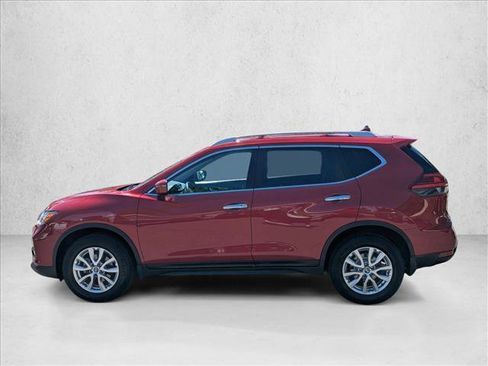 Used 2017 Nissan Rogue SV AWD/4WD image 9