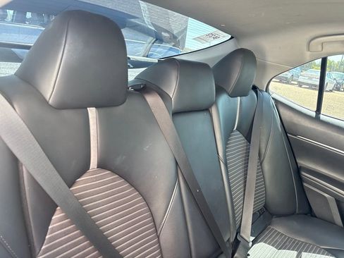 Used 2023 Toyota Camry SE image 26
