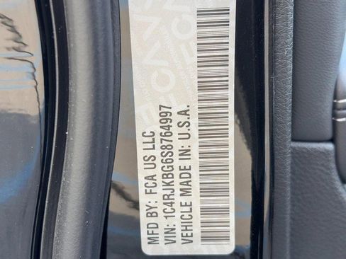 New 2025 Jeep Grand Cherokee L Limited image 27