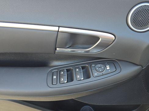 Certified 2023 Hyundai Sonata SEL w/ Preferred Accessory Package image 21