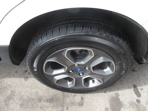 Used 2019 Ford EcoSport S FWD image 14