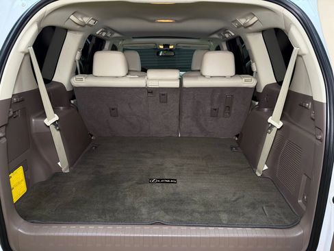 Used 2016 Lexus GX 460 image 13