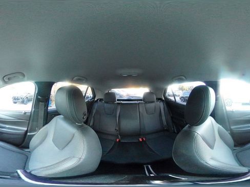 Used 2025 Buick Encore GX Preferred image 36