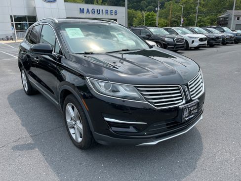 Used 2018 Lincoln MKC Premiere AWD/4WD image 3