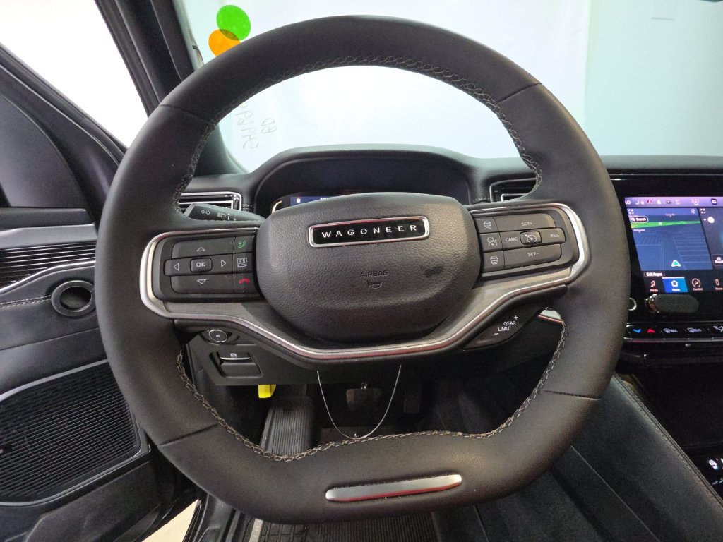 Used 2024 Jeep Wagoneer Series II w/ Convenience Group I RWD image 12