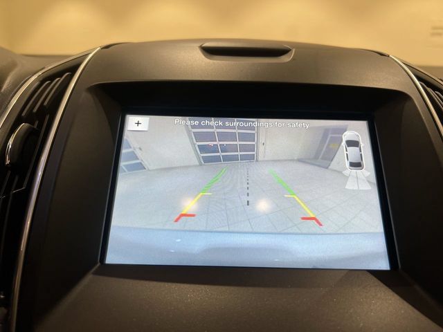 Used 2016 Ford Edge Titanium w/ Equipment Group 301A FWD image 14