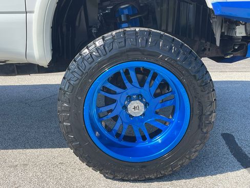 Used 2016 Nissan Titan PRO-4X w/ Pro-4x Convenience Package image 31