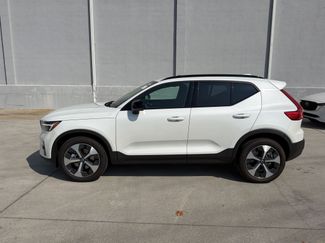 Used 2026 Volvo XC40 B5 Plus w/ Climate Package AWD/4WD video 2