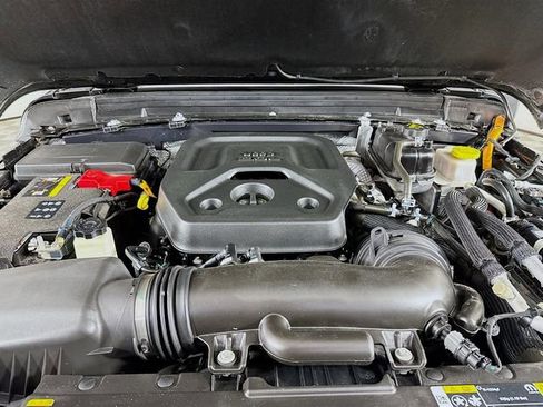 Used 2024 Jeep Wrangler High Altitude image 33