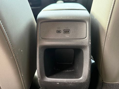 Used 2024 Chevrolet Trax ACTIV w/ Sunroof Package FWD image 20