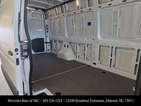 New 2025 Mercedes-Benz Sprinter 2500 image 15