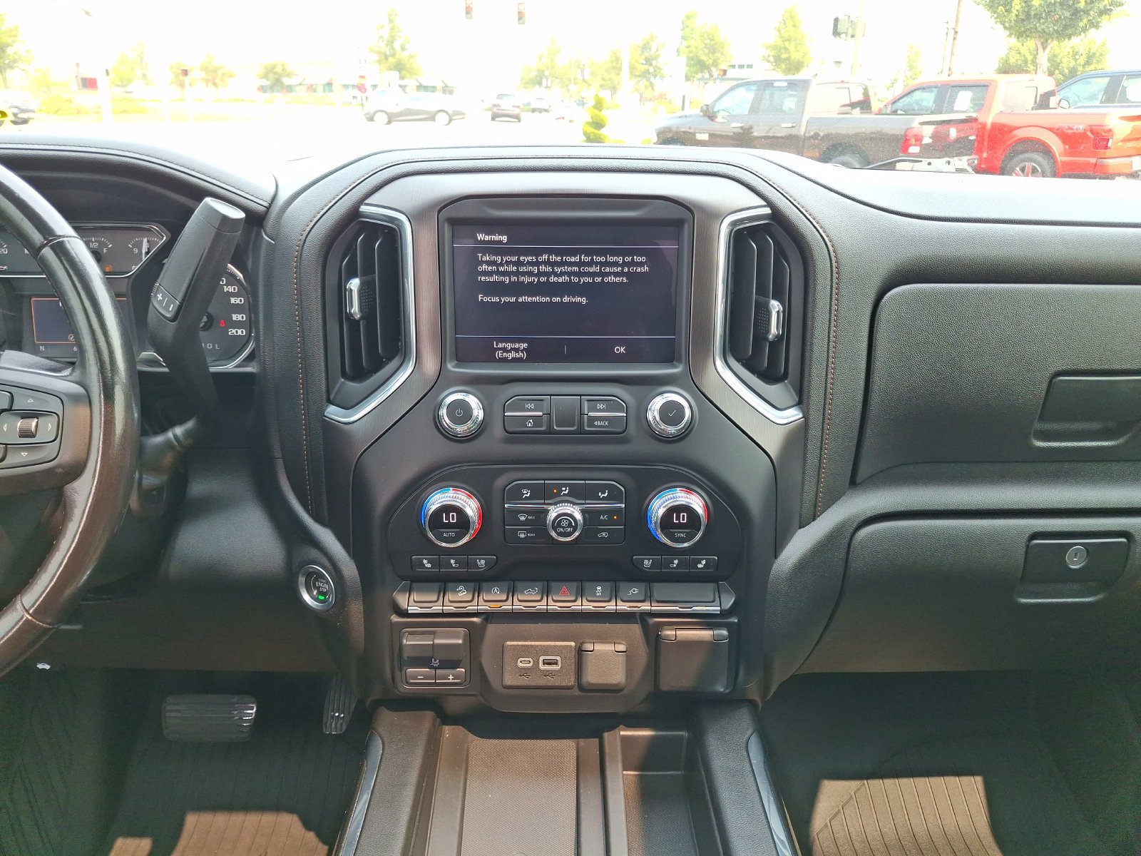 Used 2021 GMC Sierra 1500 AT4 w/ AT4 Preferred Package AWD/4WD image 13