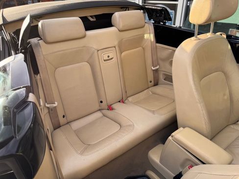 Used 2004 Volkswagen Beetle GLS image 13