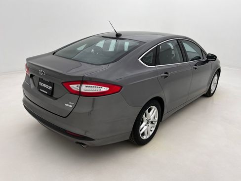 Used 2013 Ford Fusion SE image 7