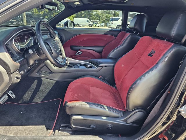 Used 2022 Dodge Challenger R/T Scat Pack w/ Plus Package RWD image 17