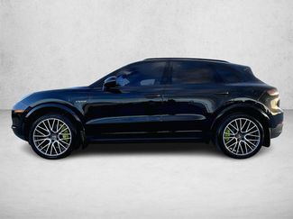 Used 2020 Porsche Cayenne E-Hybrid video 2