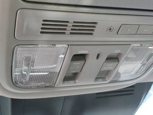 Used 2022 Honda CR-V EX-L image 31
