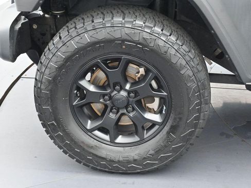 Used 2021 Jeep Wrangler Unlimited Sport AWD/4WD image 34