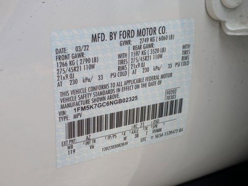 Used 2022 Ford Explorer ST w/ ST Street Pack image 26