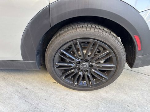 Certified 2023 MINI Cooper S image 5