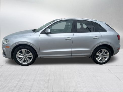 Used 2017 Audi Q3 2.0T Premium image 4