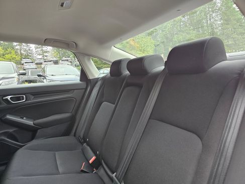 Certified 2023 Honda Civic EX image 17