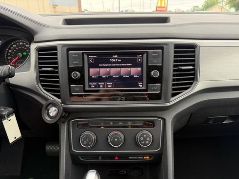 Used 2019 Volkswagen Atlas S AWD/4WD image 18