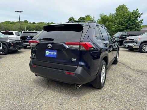 Used 2019 Toyota RAV4 XLE w/ All Weather Liner Package AWD/4WD image 7