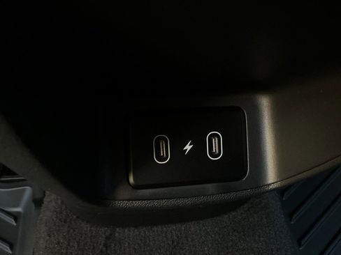 Used 2026 Hyundai Elantra SE FWD image 18