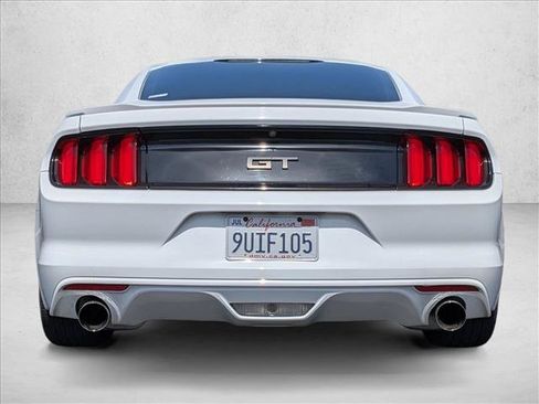 Used 2016 Ford Mustang GT RWD image 7