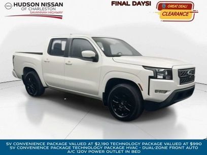 Used 2024 Nissan Frontier SV w/ SV Convenience Package