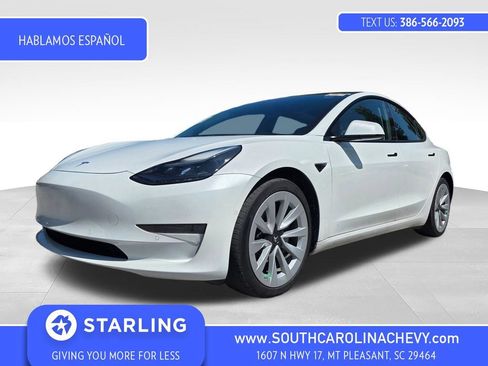 Used 2022 Tesla Model 3 Standard Range RWD image 1