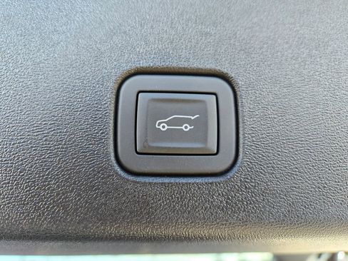 New 2025 Cadillac Optiq Sport 1 image 8