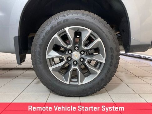 Used 2024 Chevrolet Silverado 1500 LT image 27