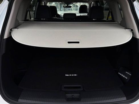 Used 2026 Nissan Rogue Dark Armor FWD image 27