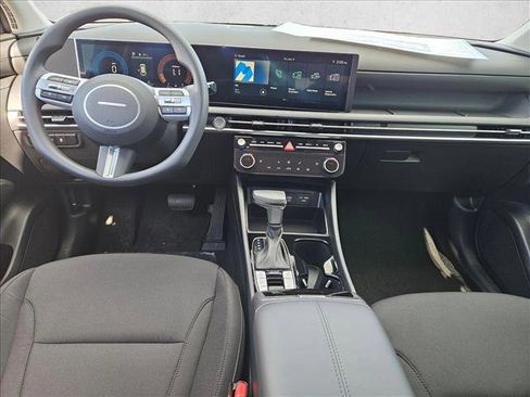 New 2026 Hyundai Tucson SEL image 17