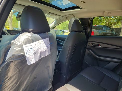 New 2026 MAZDA CX-30 2.5 Turbo w/ Premium Plus Pkg image 12