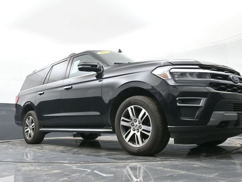 Used 2022 Ford Expedition Max Limited image 40